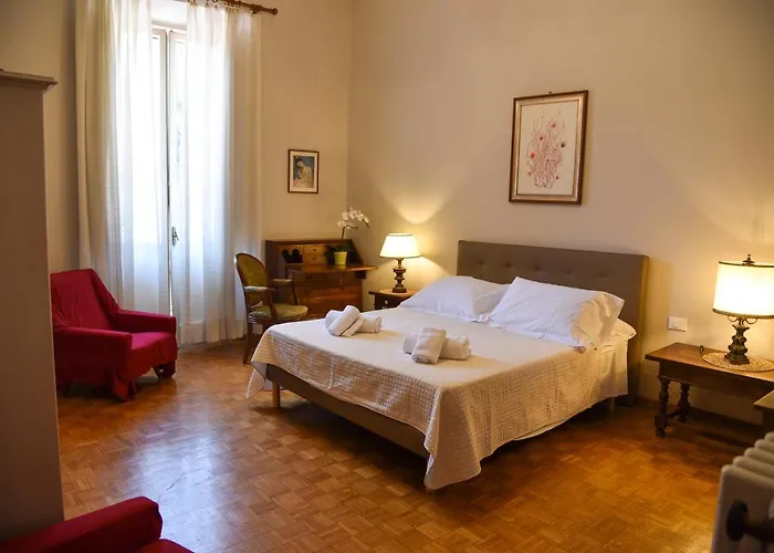 Lily Apartment